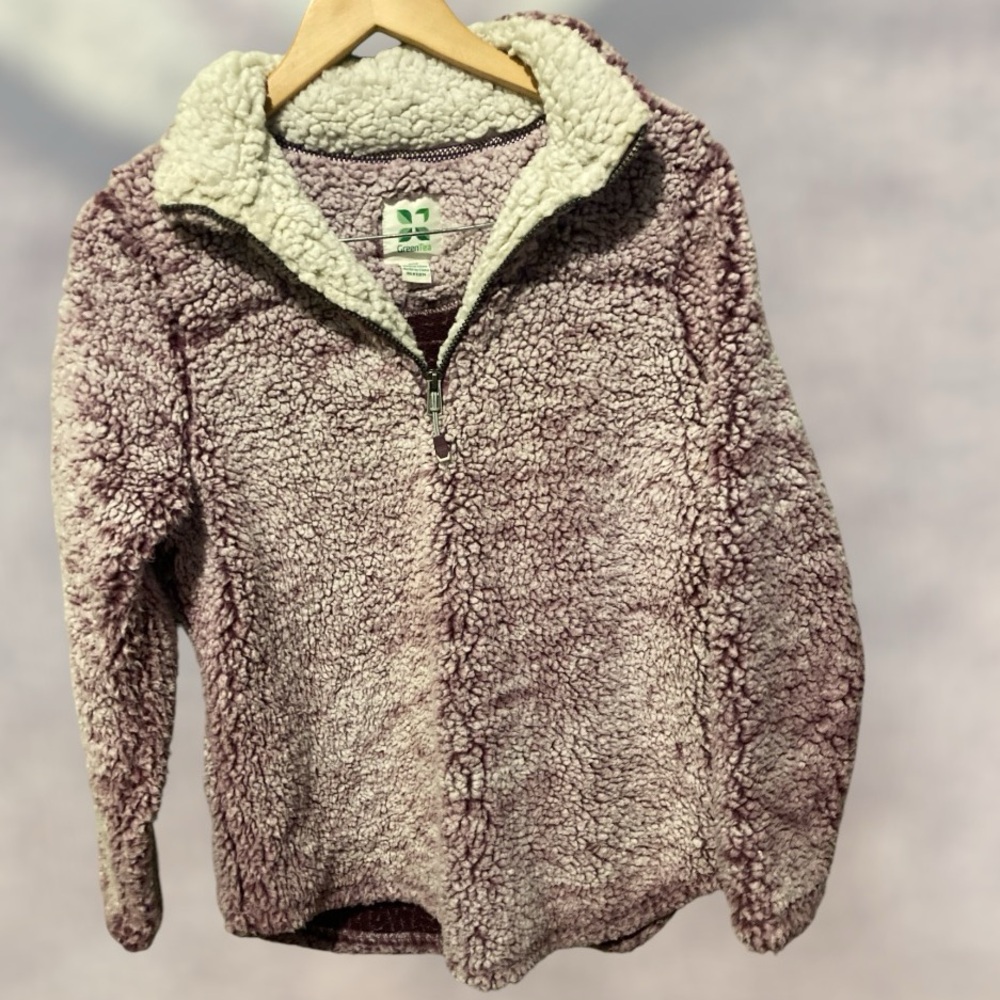 Green Tea women's purple/white sherpa size medium